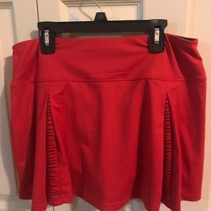 Bolle tennis skirt - red size medium